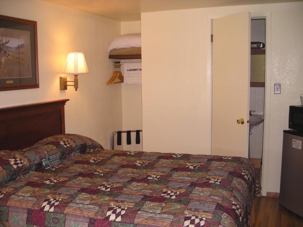 Thompson Falls Falls Motel חדר תמונה